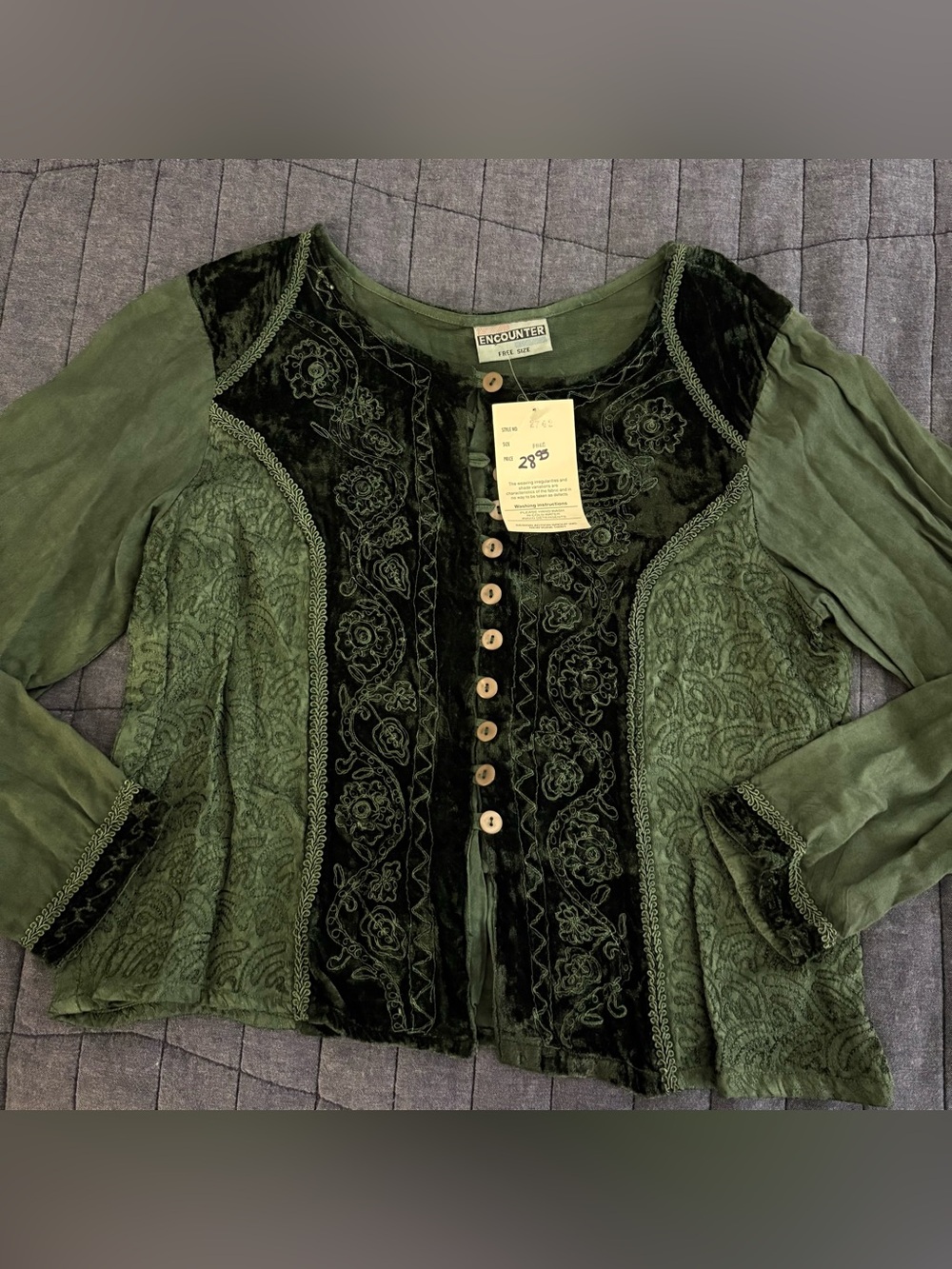Vintage NWT Y2K Button Front Green Velvet Boho Goth Ren Fair Festival Blouse
